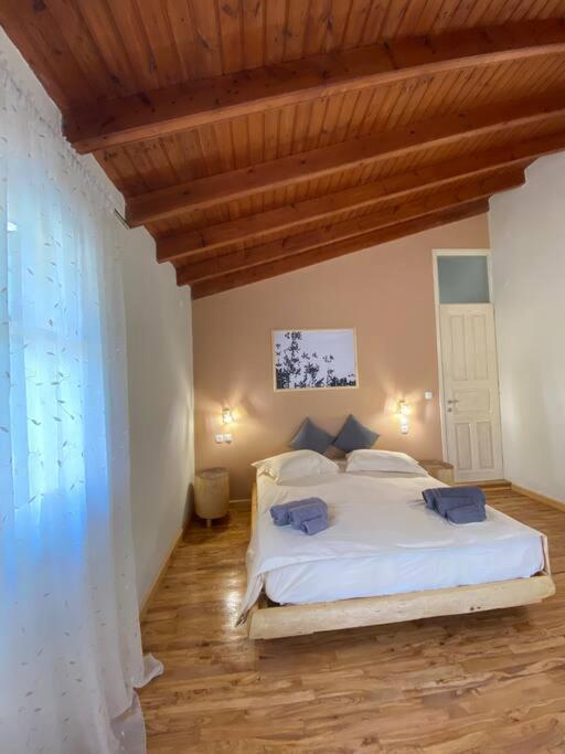 Casa Piccolino Villa Paramonas  Екстериор снимка