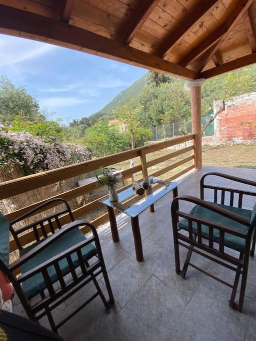 Casa Piccolino Villa Paramonas  Екстериор снимка